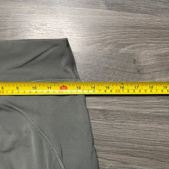 Lululemon Women's Get Centred High Rise Crop 21" Leggings - Grey - Picture 7 of 8